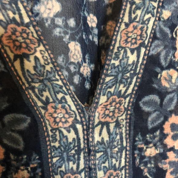 Joie Andala 3/4 Sleeve Blouse - Picture 5 of 7